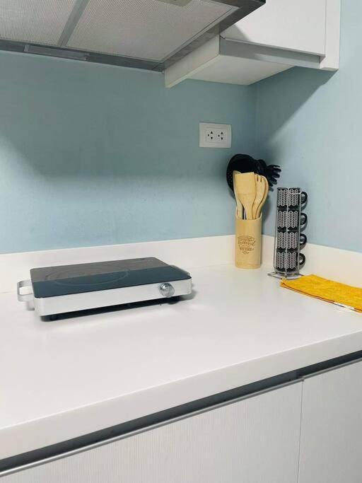 1Bedroom Unit At Azure North With Netflix Up To 6Pax San Fernando  Exterior photo