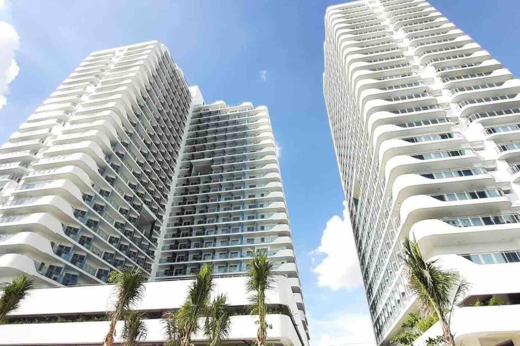 1Bedroom Unit At Azure North With Netflix Up To 6Pax San Fernando  Exterior photo